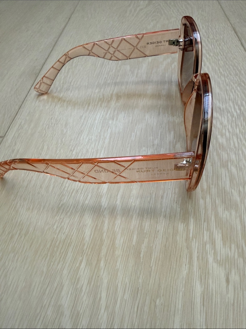 Kurt Geiger Rose Gold Square Gradient Sunglasses - Picture 4 of 11